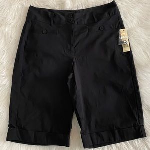 Women’s Nic+Zoe Shorts Black Bermuda